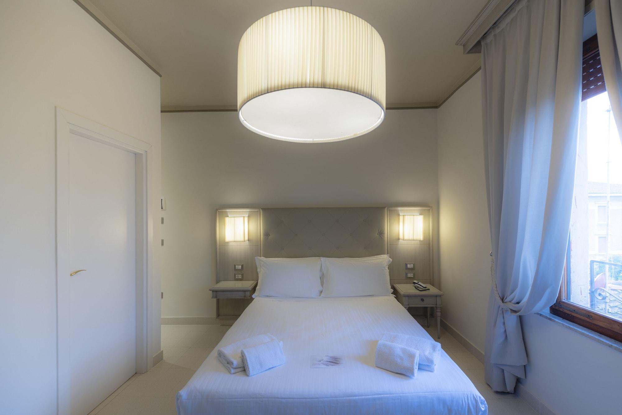 Villa Elda Boutique Hotel 锡耶纳 外观 照片
