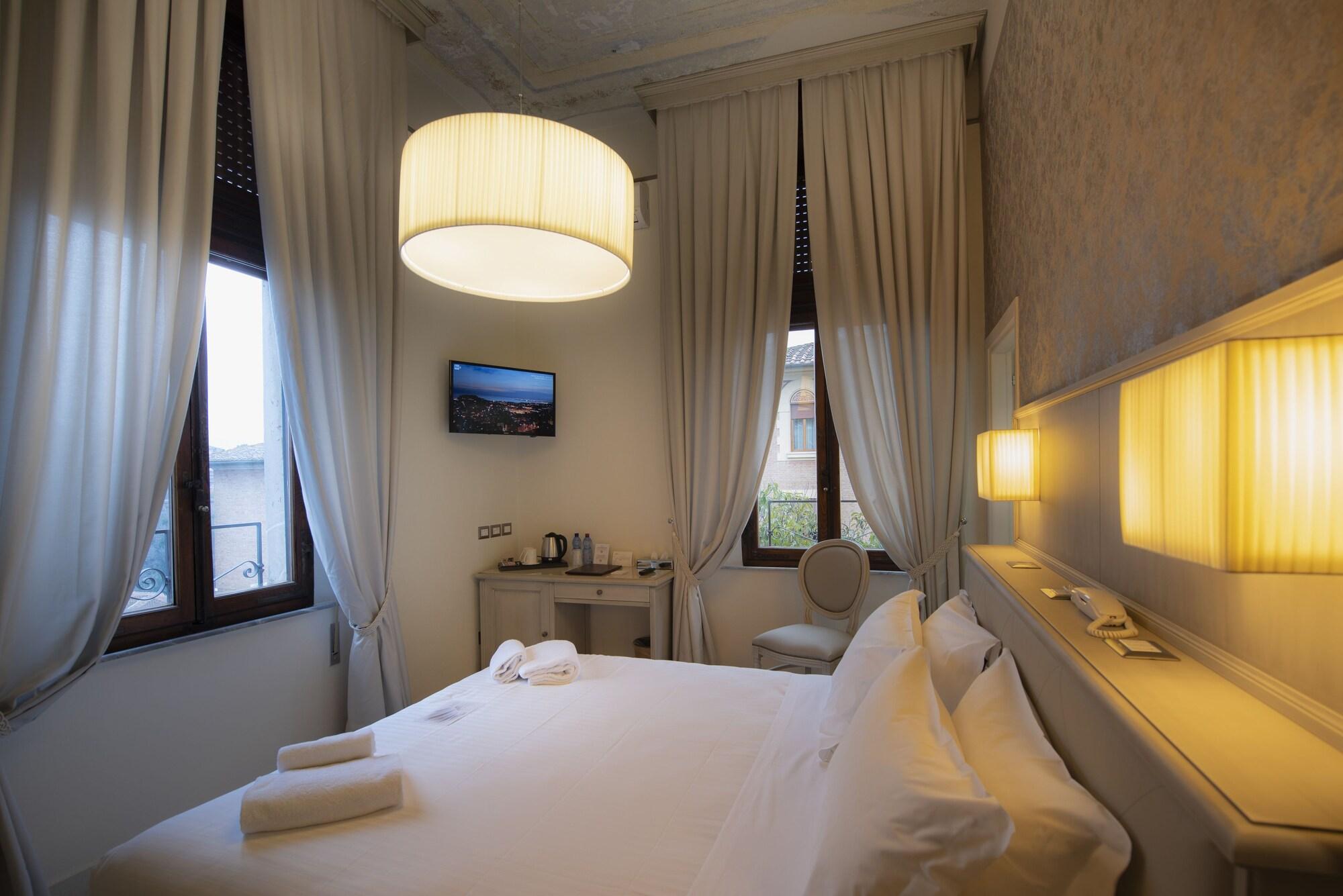 Villa Elda Boutique Hotel 锡耶纳 外观 照片