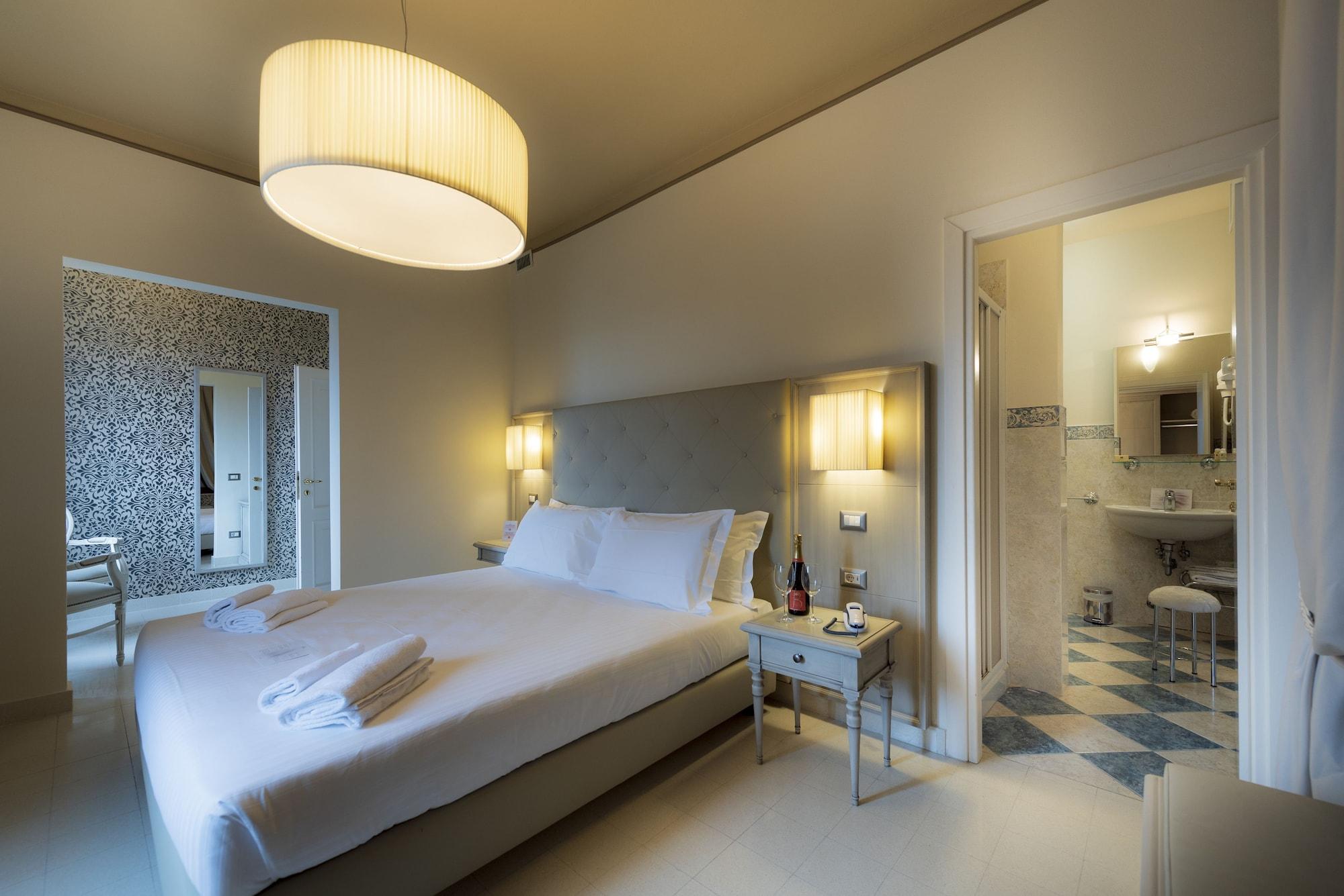 Villa Elda Boutique Hotel 锡耶纳 外观 照片