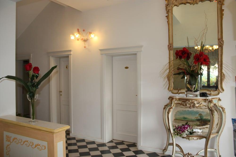 Villa Elda Boutique Hotel 锡耶纳 外观 照片