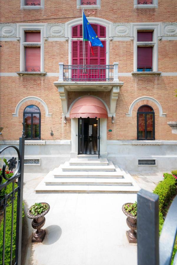 Villa Elda Boutique Hotel 锡耶纳 外观 照片